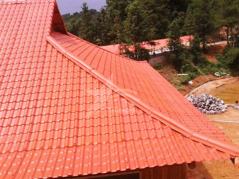 樹(shù)脂瓦防水性能，樹(shù)脂瓦的防水物理特性暴雨也不怕